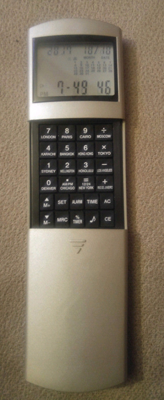 Pocket/Purse Size Calculator/Calendar/Alarm Clock in General Electronics in St. Catharines - Image 2
