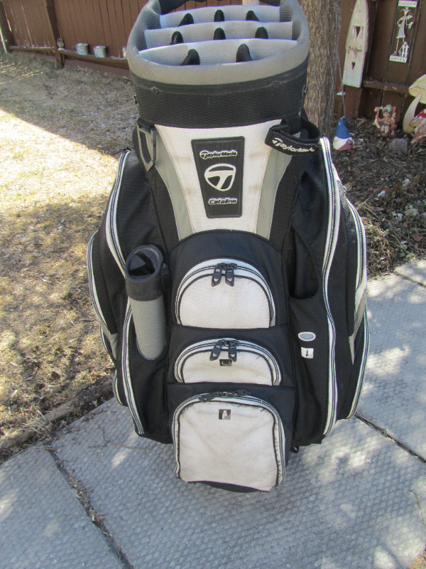 TaylorMade 14 Divider Cart Bag in Golf in Winnipeg - Image 2