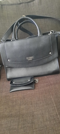 Guess purse with a matching wallet
