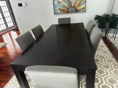 Transform your dining experience with this exquisite Bermex table, a masterpiece crafted by one of C...
