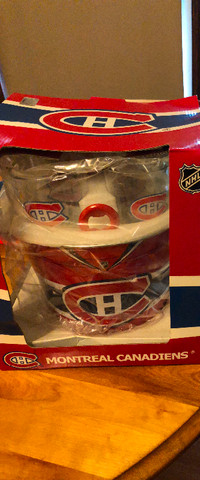 Montreal Canadians ice bucket and glasses