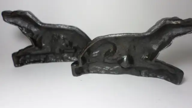 Cast Iron Dogs - Irish Setter Labs  Bookends VIEW OTHER ADS in Arts & Collectibles in Kitchener / Waterloo - Image 4