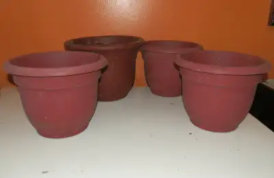 4 Flower Pots / Planters, View more