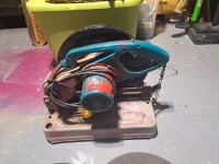 Makita 14inch Metal Chop Saw w/4 Discs