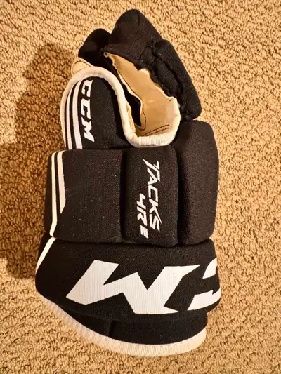 Hockey Gloves, View more