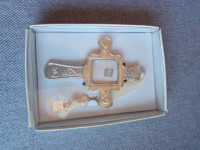 pewter picture cross