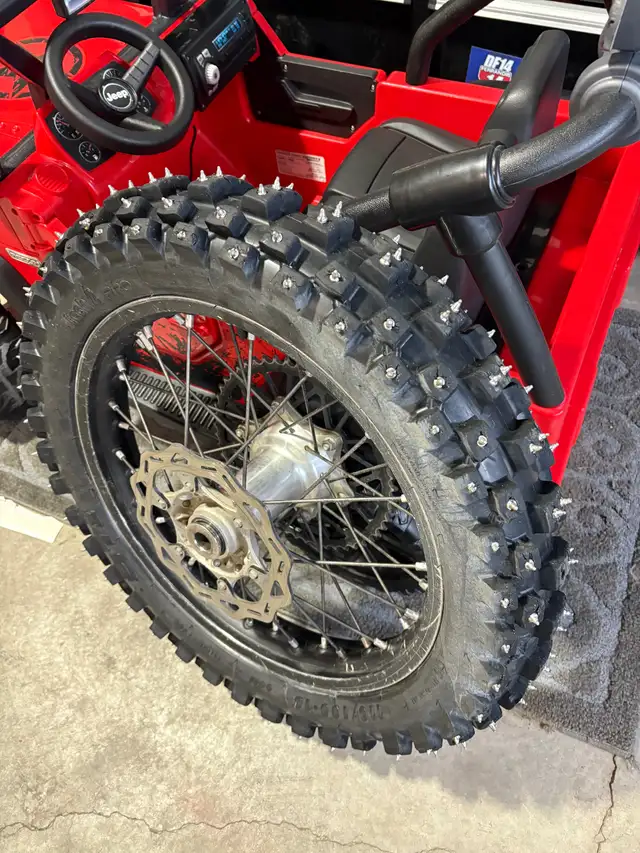 18" Studded dirtbike tire. in Motorcycle Parts & Accessories in Calgary - Image 3