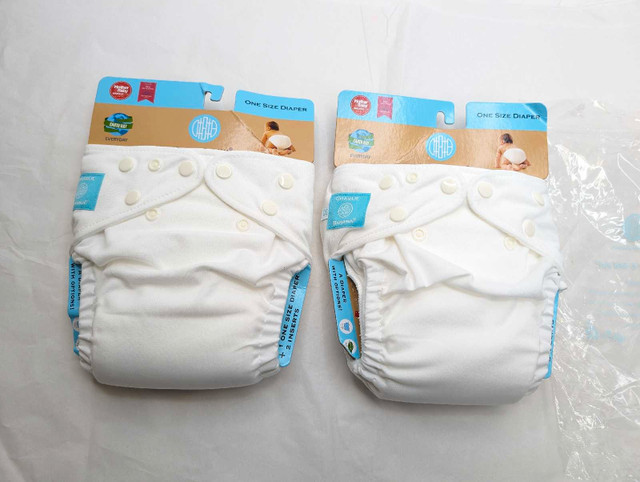 NEW Charlie Banana WHITE 2-in-1 Reusable Diapers Size 7-35lbs in Bathing & Changing in Moncton