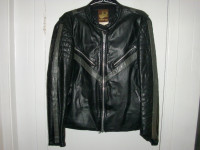 Manteau et pantalon de cuir pour moto