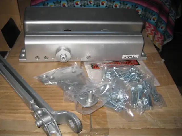 Taymor 1900 Series Door Closer NIB62854394633986121