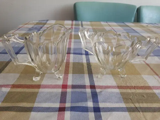 Vintage Footed Cream & Sugar Set628632606520341225