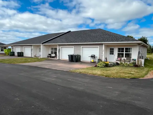 $500 off first month rental! Apartment for Rent Summerside62863761446273122