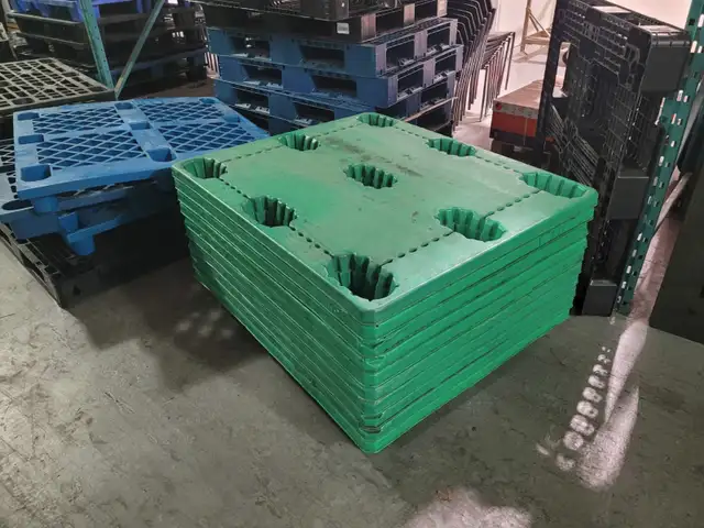 READY NOW TO THE PUBLIC COME SEE ERICA for used pallet needs in Tool Storage & Benches in Mississauga / Peel Region - Image 11