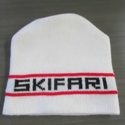 VINTAGE SKIFARI TOURS SKI TUQUE PROMO AIR CANADA, View more