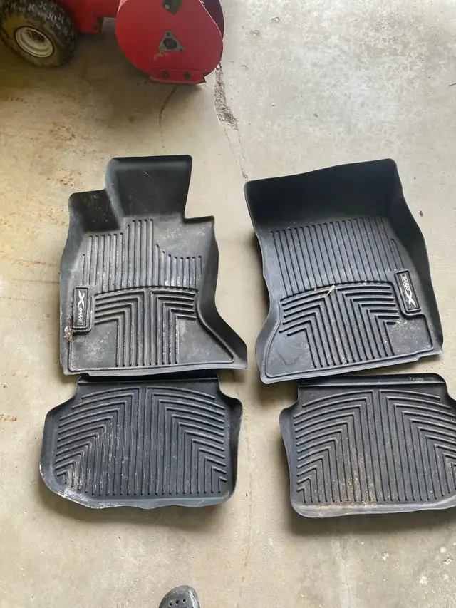 BMW Car Mats in Other Parts & Accessories in Kingston - Image 2