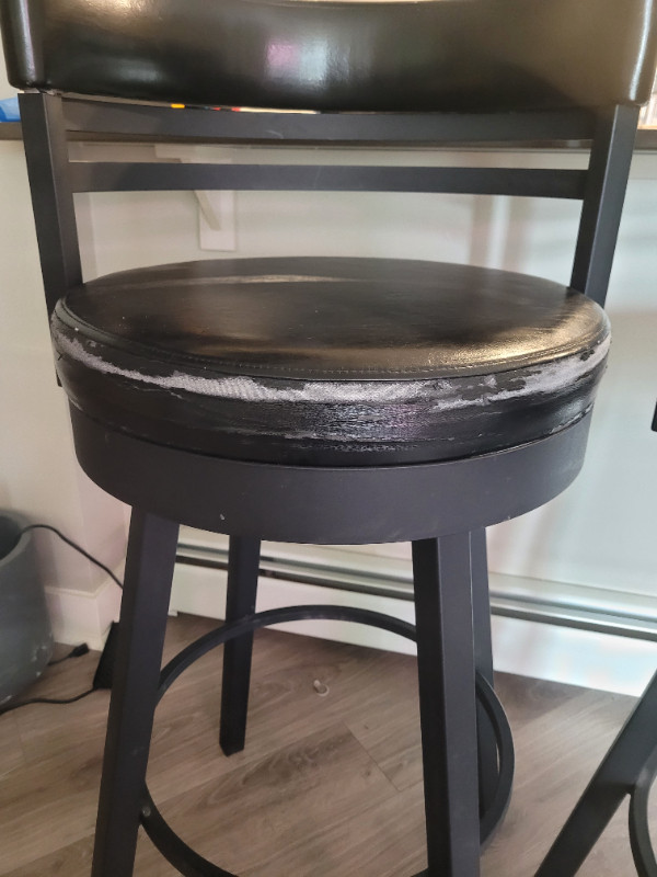 2 swivel bar stools in Chairs & Recliners in Calgary - Image 3