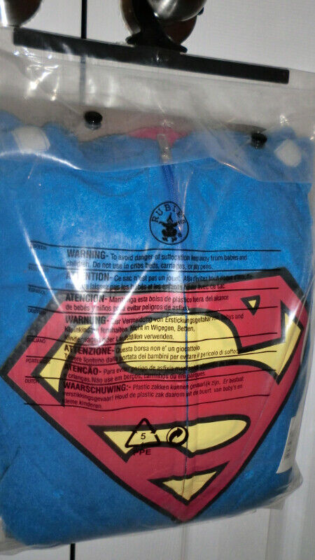 SUPERMAN Adult Halloween Costume, sizes L/XL and S/M, NEW in Costumes in London - Image 2