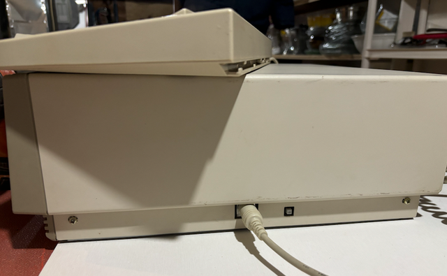 Selling Vintage commodore PC10-III computer and keyboard. in Desktop Computers in Kitchener / Waterloo - Image 5