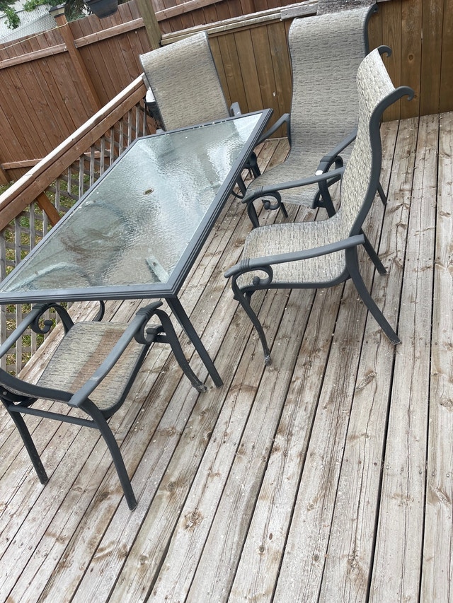 Patio table and 4 chairs Patio & Garden Furniture Winnipeg Kijiji