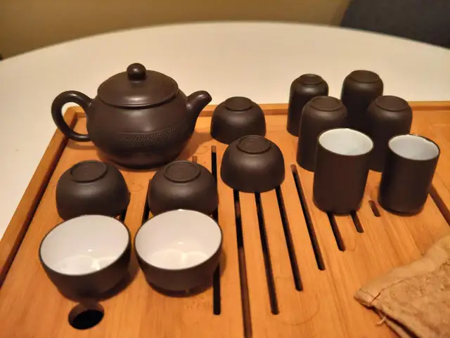 Complete Chinese Gongfu Tea Set - Bamboo Tea Tray, Ceramic Teapo
