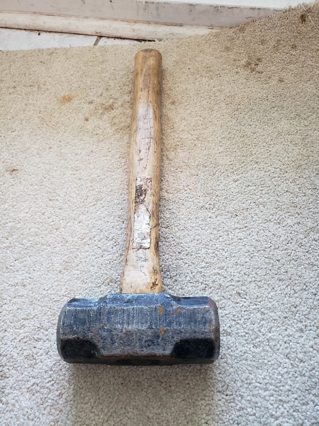 4LB STANLEY SLEDGEHAMMER . STEEL CHISELS. VISE GRIP Hand Tools City