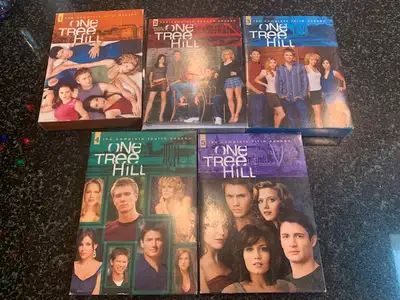 ONE TREE HILL - 5 Seasons on DVD NMint, View more