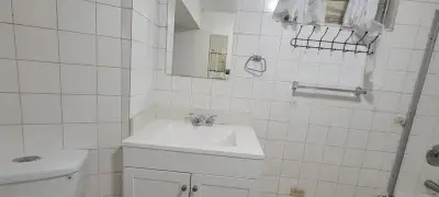 Shared rooms for rent for working or students asap