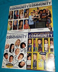 Community all seasons (1 to 6) DVDs