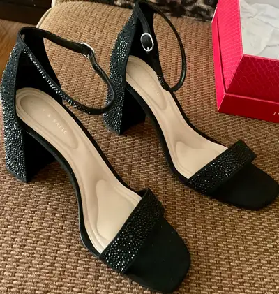 Kate & Kelly Woman’s Black Sparkly Block High Heels, View more