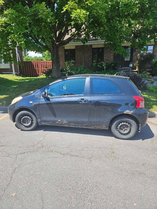 toyota yaris 2007 2 portes — photo 3