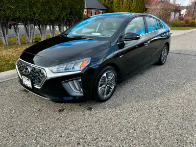 2020 Hyundai Ioniq PHEV Ultimate. This is the top of the line trim in the Ioniq lineup. Great vehicl...