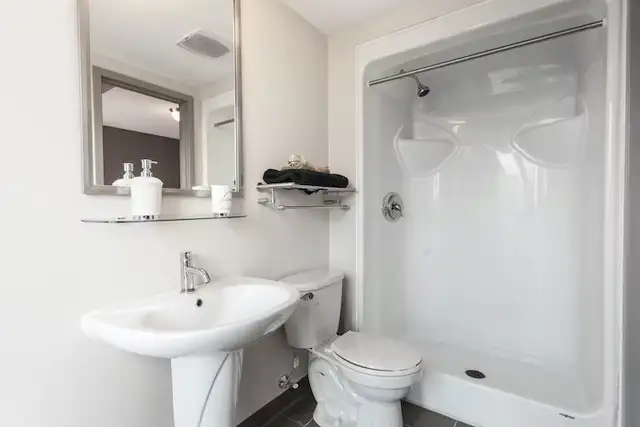 SUMMER SUBLET WATERLOO in Short Term Rentals in Kitchener / Waterloo - Image 4