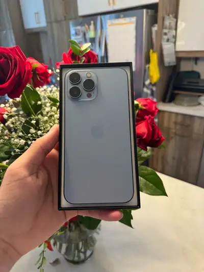 106 ads for iphone 13 pro in Cell Phones in City of Toronto