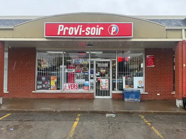 Dépanneur à vendre , Terrebonne