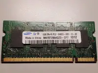 Samsung M470T2864QZ3-CF7 (1 GB, PC2-6400 (DDR2-800), DDR2 RAM