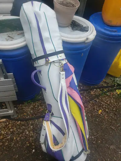 Dynatour Woman's golf clubs, View more