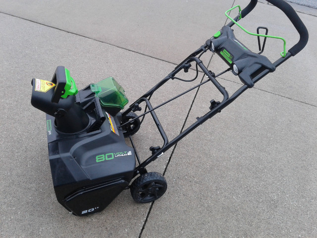 Just reduced  Cordless Snowblower 80 volt battery in Lawnmowers & Leaf Blowers in Windsor Region - Image 3