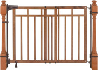NEW Summer Infant Bannister and Stair Gate, Cherry