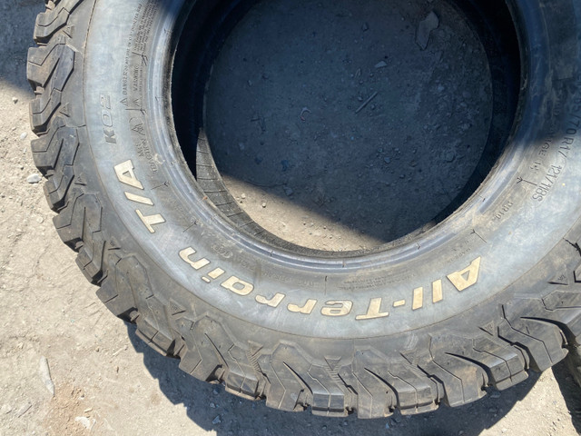One BF Goodrich 265/70R17 tire in Tires & Rims in Penticton - Image 4