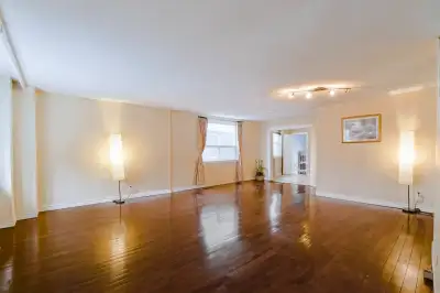 A very spacious pet friendly apartment with access to laundry, parking and a large and long shared b...