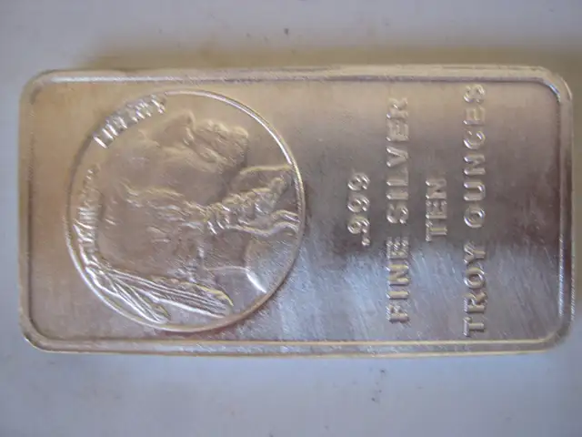 10oz silver bar .999 bullion in Other in Edmonton - Image 3