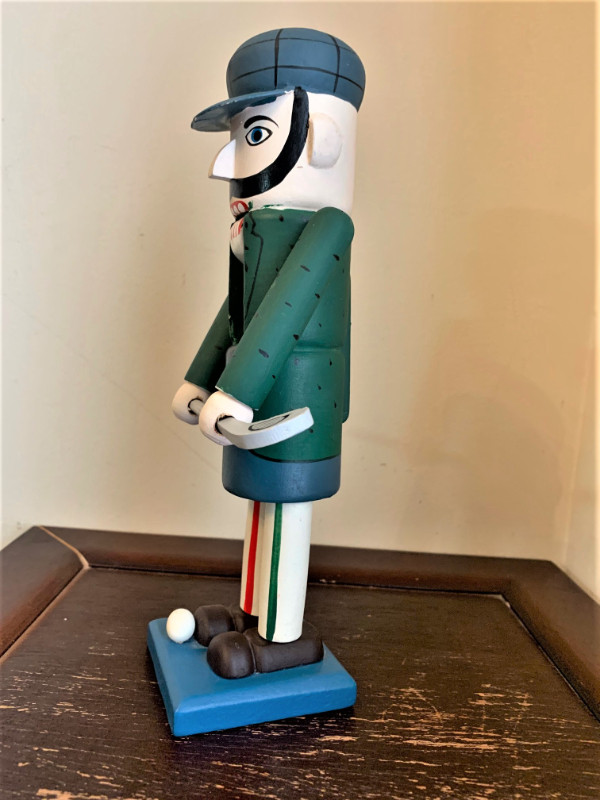 Vintage Christmas Scottish Golfer Wooden Nutcracker in Arts & Collectibles in Markham / York Region - Image 2