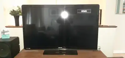 50" Philips TV - very good condition / pick up in NW Calgary, View more