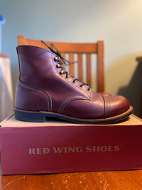 Red Wing Heritage Boots Size 11.5D Iron Ranger 8119 in Oxblood 