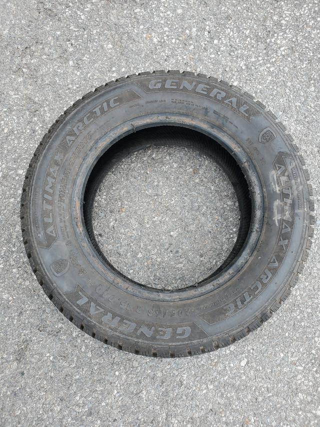 205 65 R15 / 205 55 R15 used tires (pickup Barrhaven) Tires & Rims