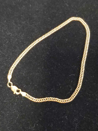 10k Yellow Gold Chain Link Bracelet 22cm length