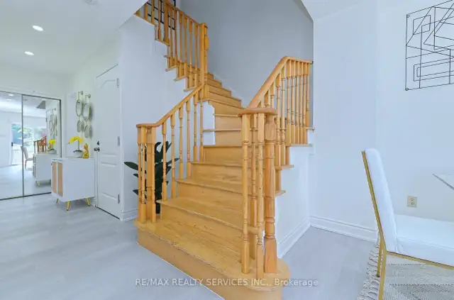 Upper-Level 3-Bedroom Detached Home for Rent