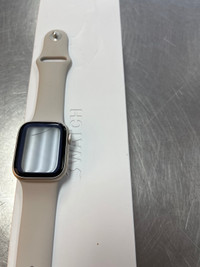 Apple Watch  série 7 starlight 41 mm