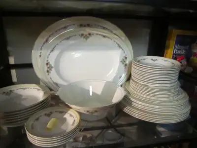 Embassy Maddock ALBERTA china, Made in England, View more