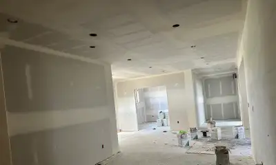 URGENT!! Experienced drywall finisher/mudtaper needed!, View more